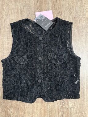 Avec Les Filles Black Lace Sleeveless Vest Top Women’s Medium NWT Elegant